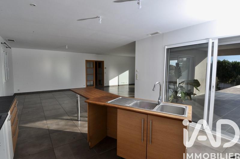 Maison - 159 m² - 6 pièces