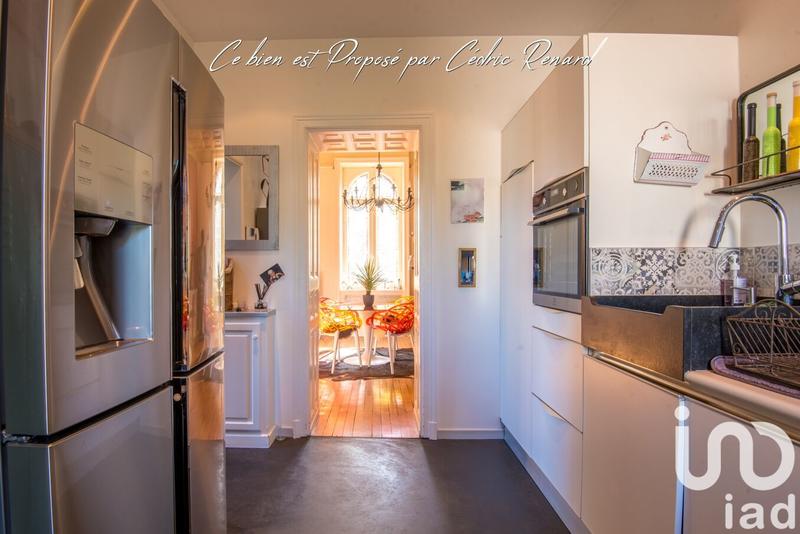 Maison - 225 m² - 10 pièces