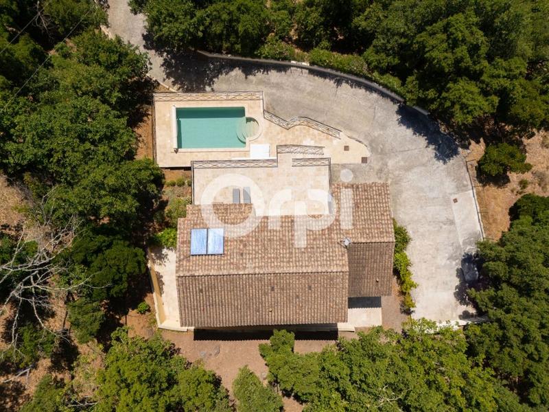 Villa - 155 m² - 5 pièces