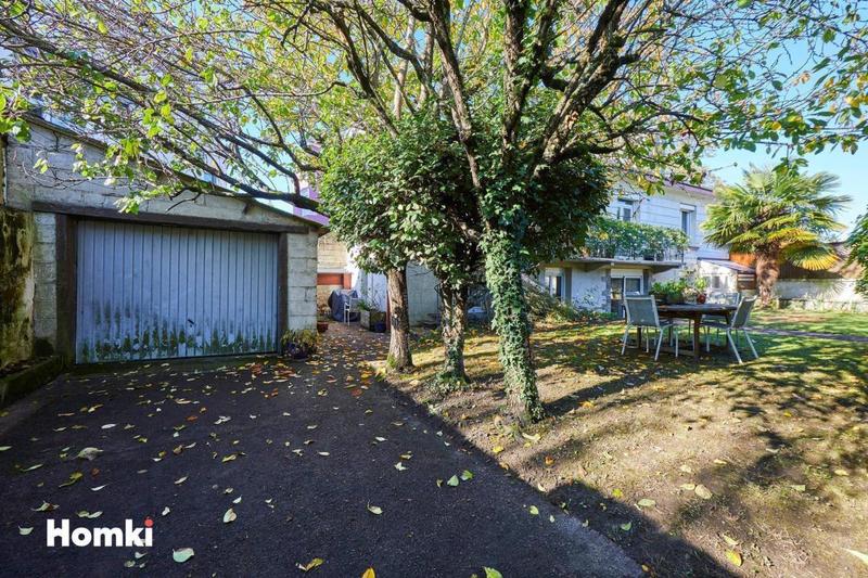 Maison - 170 m² - 7 pièces