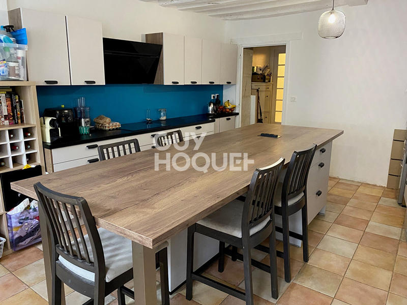 Maison - 179 m² - 6 pièces