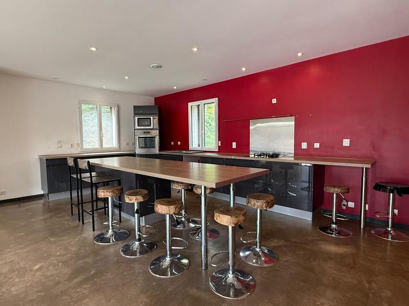 Maison - 152 m² - 6 pièces