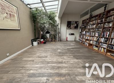 Appartement - 246 m² - 6 pièces