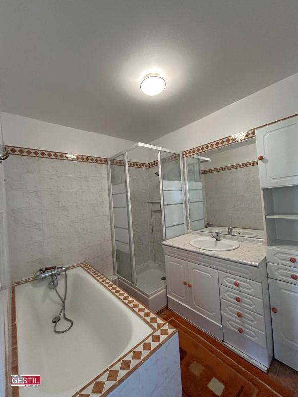 Appartement - 81 m² - 4 pièces