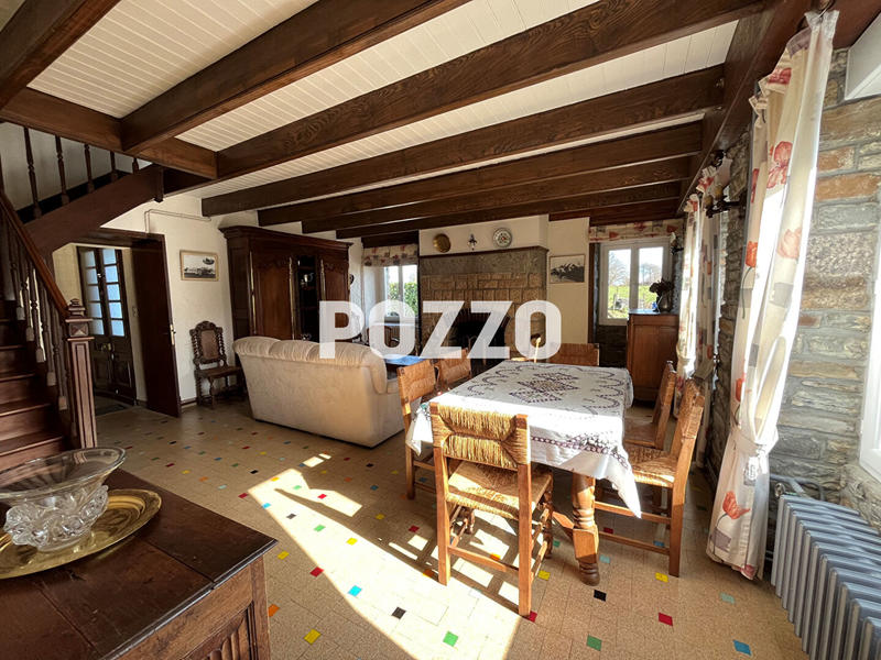 Maison - 137 m² - 8 pièces