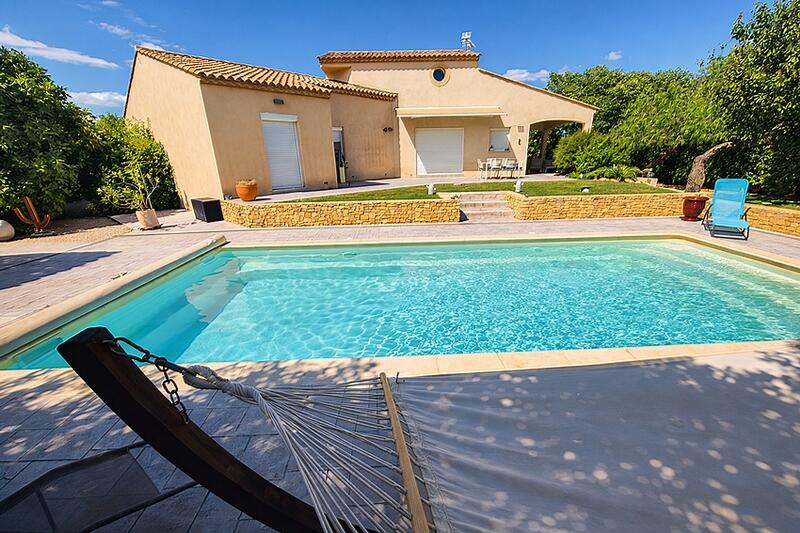 Villa - 200 m² - 7 pièces