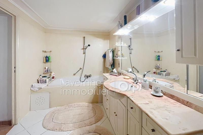 Appartement - 134 m² - 5 pièces