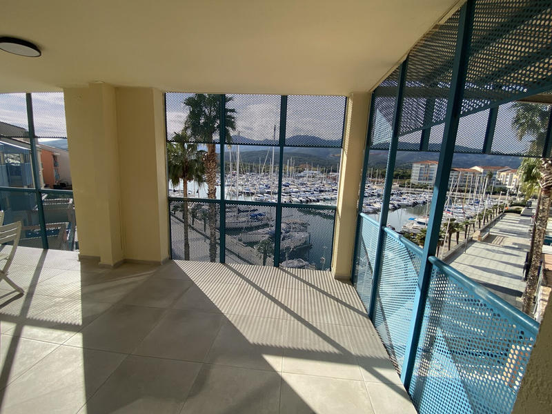 Appartement - 102 m² - 4 pièces