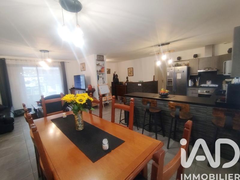 Maison - 98 m² - 4 pièces