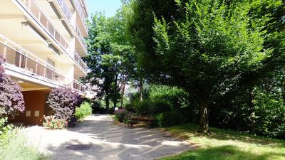 Appartement - 108 m² - 4 pièces