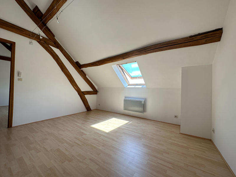 Corps de ferme - 243 m² - 9 pièces