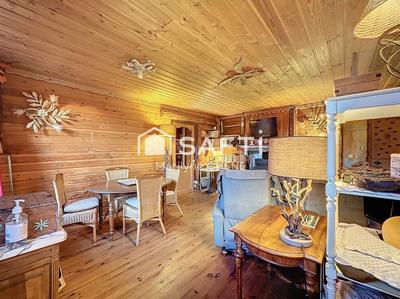 Maison - 388 m² - 10 pièces