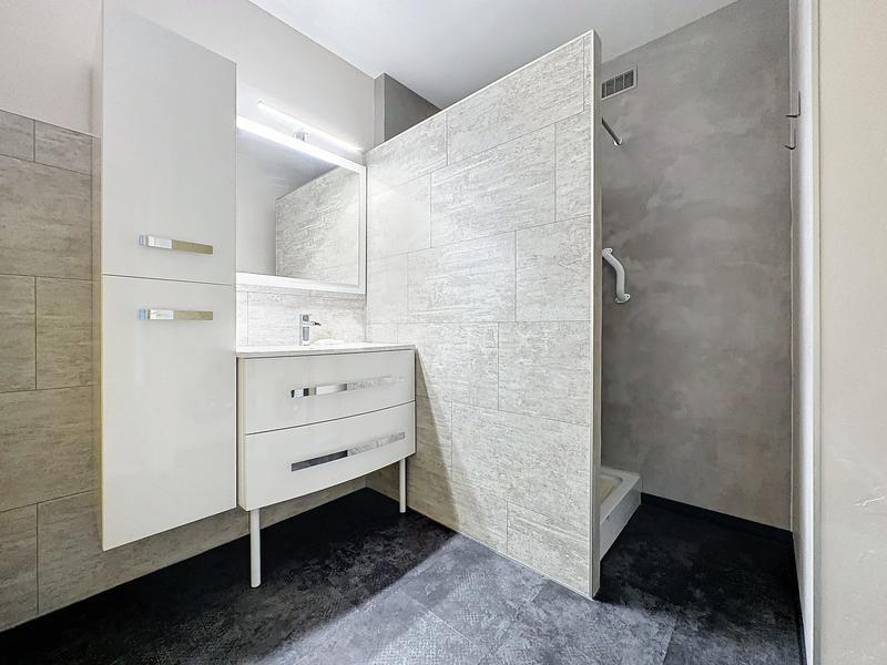 Appartement - 82 m² - 3 pièces