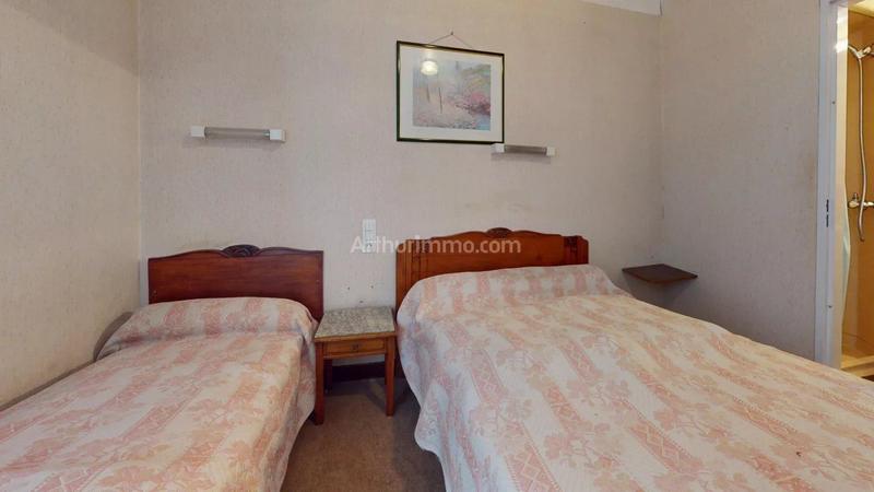 Immeuble - 650 m² - 29 pièces