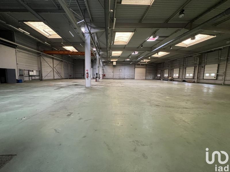 Local commercial - 1 888 m²