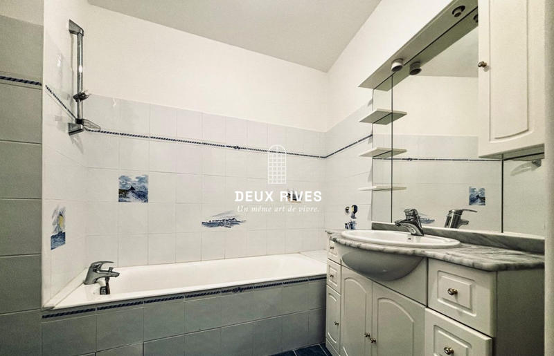 Appartement - 112 m² - 4 pièces