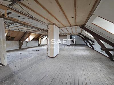 Appartement - 155 m² - 2 pièces