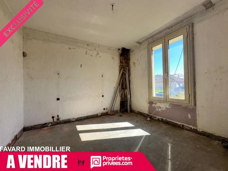 Maison - 90 m² - 6 pièces
