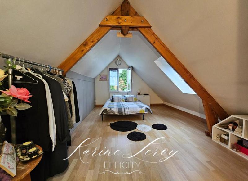 Pavillon - 200 m² - 6 pièces