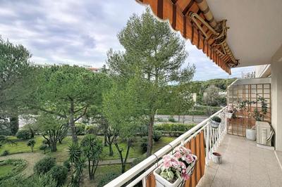 Appartement - 76 m² - 4 pièces