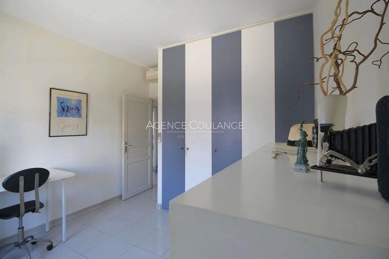 Appartement - 100 m² - 4 pièces