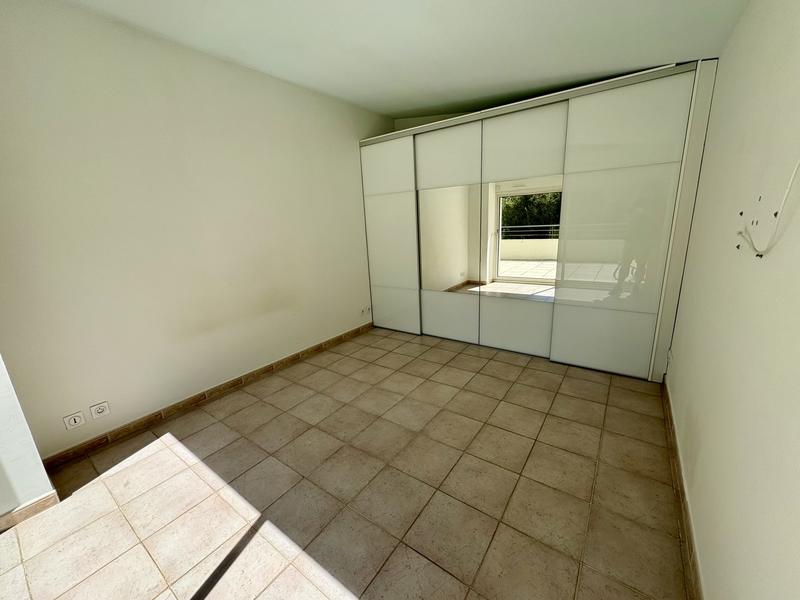 Appartement - 128 m² - 6 pièces