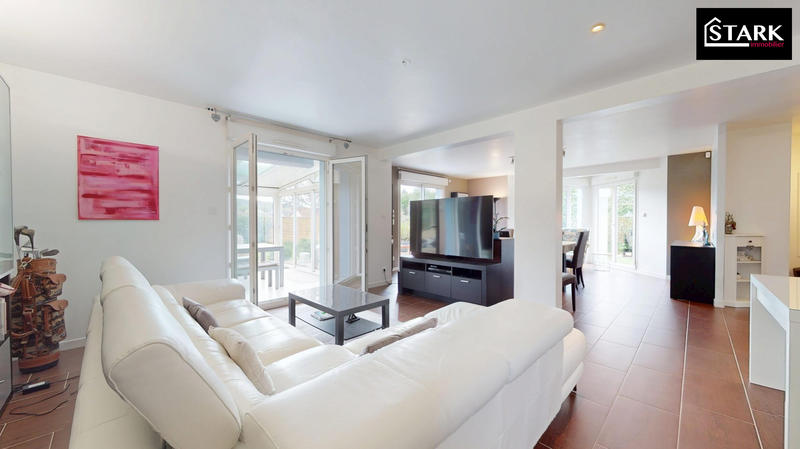 Maison contemporaine - 170 m² - 6 pièces