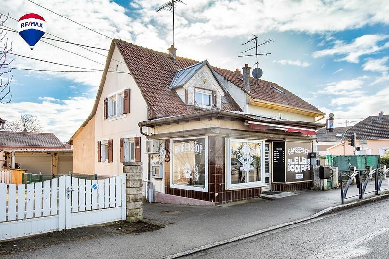 Maison - 80 m² - 4 pièces