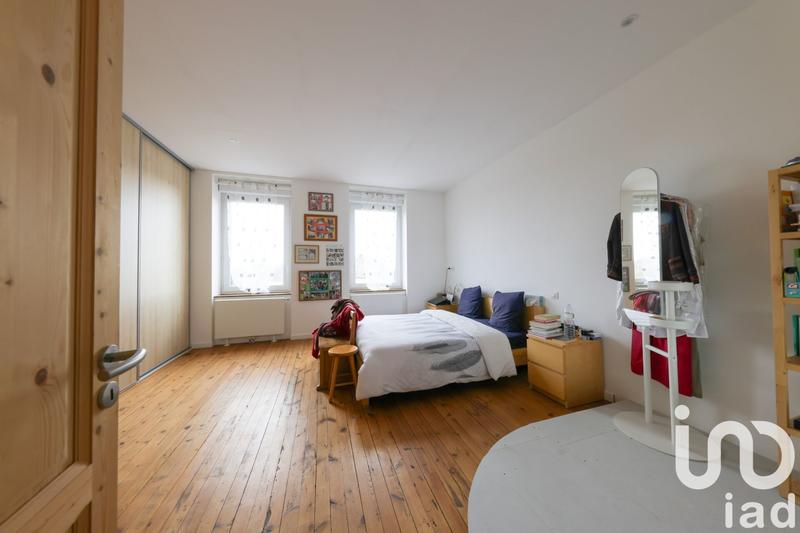 Maison - 377 m² - 10 pièces