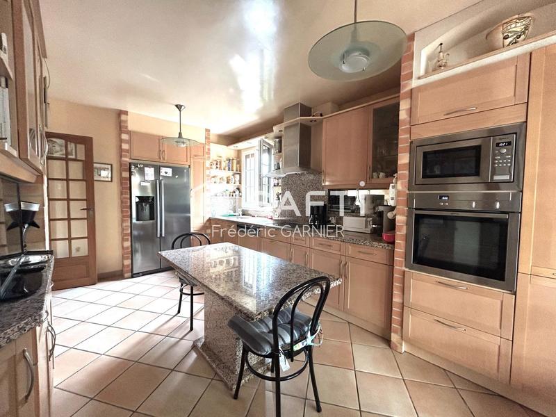 Maison - 168 m² - 6 pièces