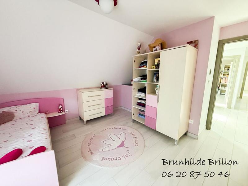 Maison - 170 m² - 8 pièces