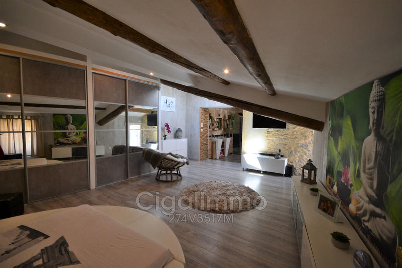 Maison en pierre - 200 m² - 7 pièces