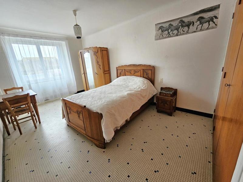 Maison - 167 m² - 6 pièces