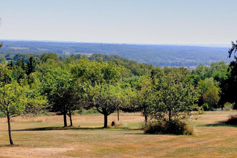 Maison - 275 m² - 9 pièces