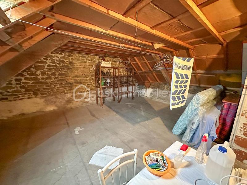 Maison - 181 m² - 6 pièces