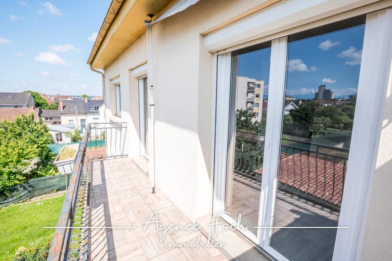 Appartement - 92 m² - 4 pièces
