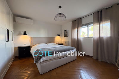 Appartement - 88 m² - 3 pièces