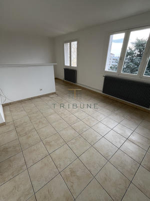 Appartement - 67 m² - 4 pièces