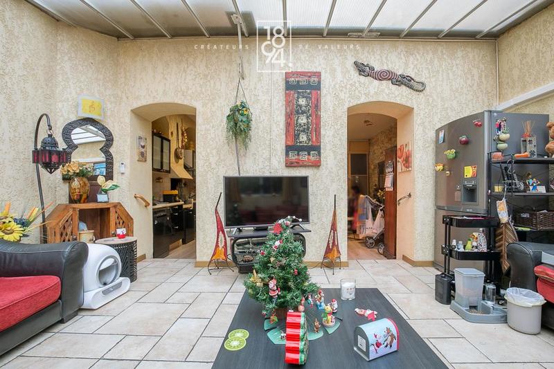 Appartement - 90 m² - 3 pièces