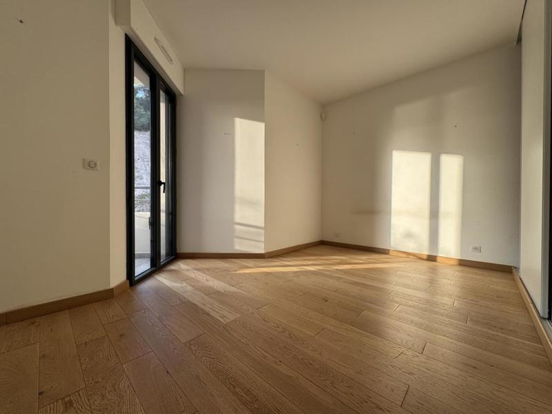 Appartement - 125 m² - 4 pièces