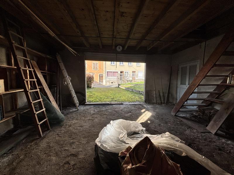 Maison - 180 m² - 9 pièces