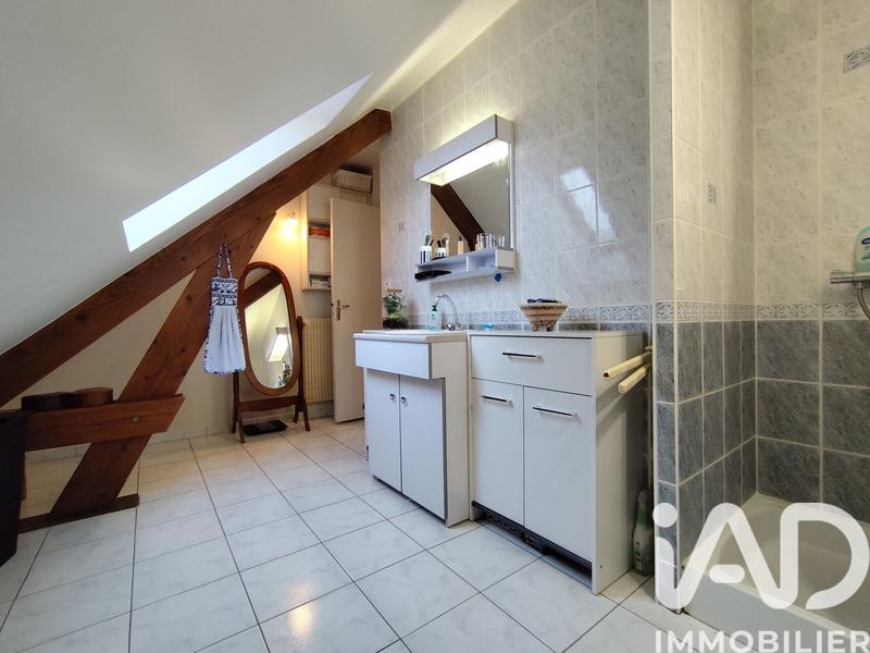 Maison - 108 m² - 6 pièces