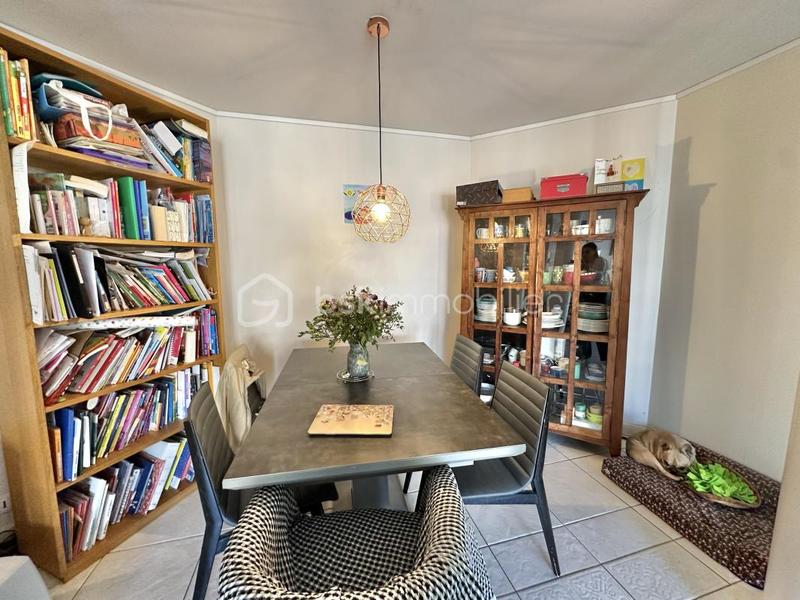 Appartement - 101 m² - 5 pièces