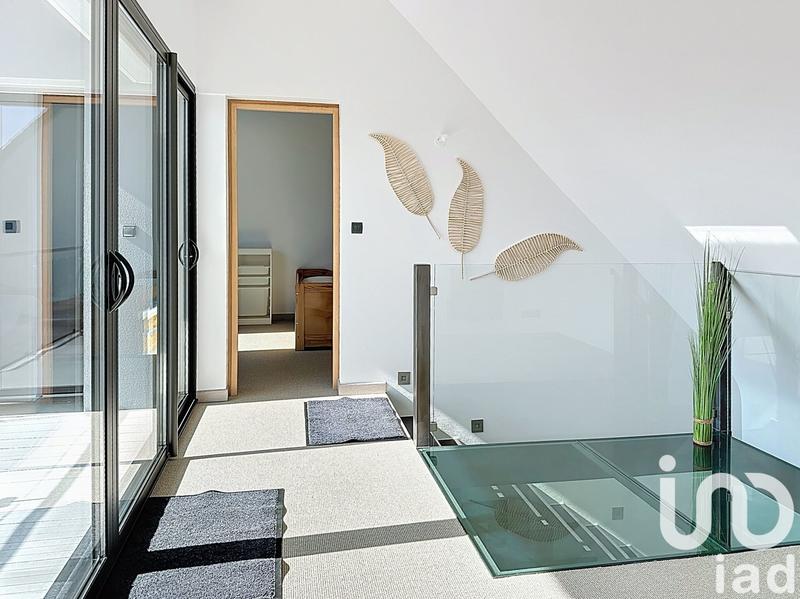 Maison - 104 m² - 5 pièces