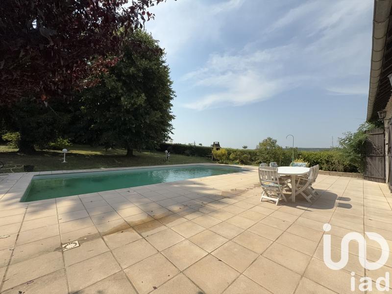 Maison - 178 m² - 6 pièces