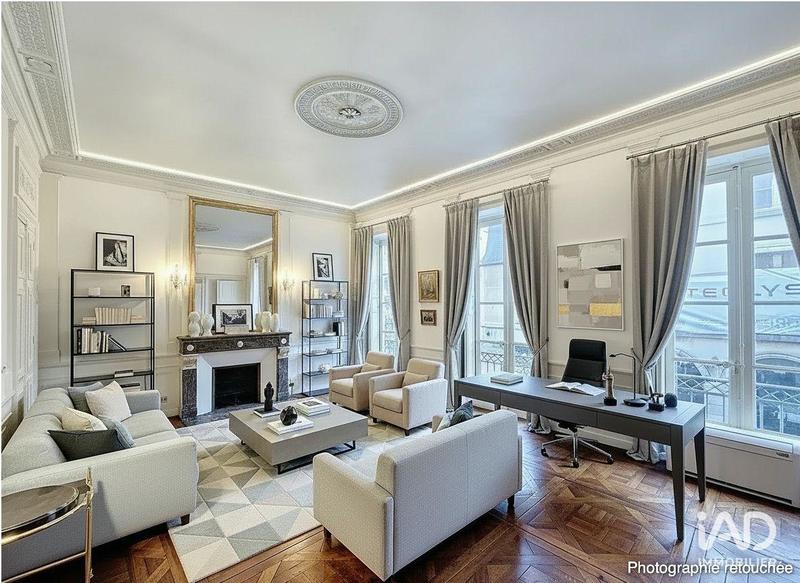 Bureau - 260 m² - 7 pièces