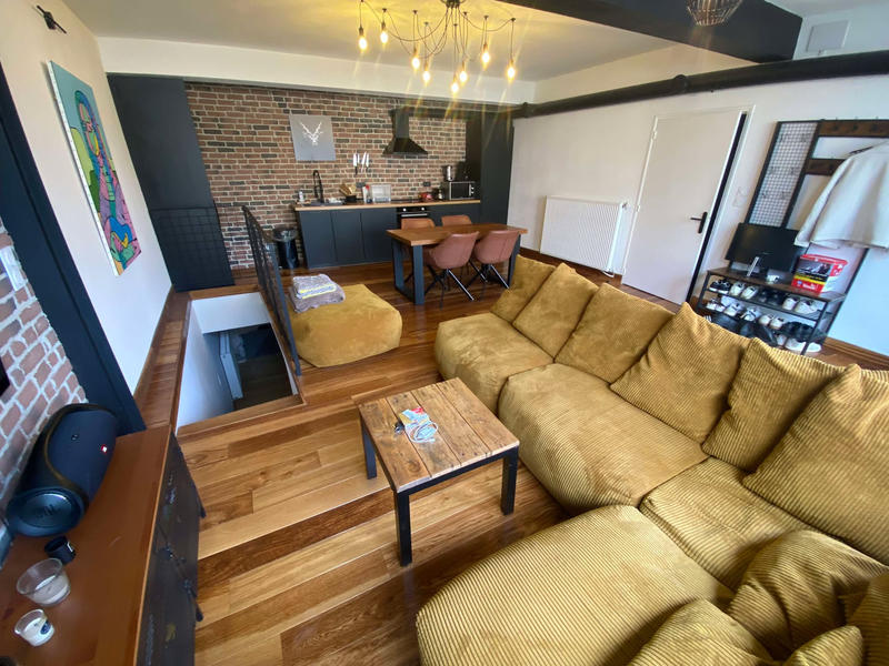 Appartement - 94 m² - 5 pièces