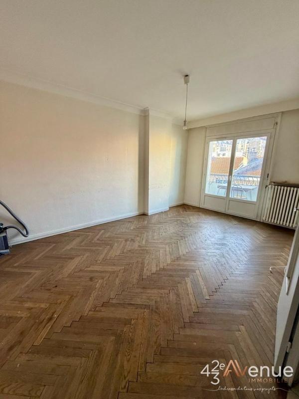 Immeuble - 517 m² - 19 pièces