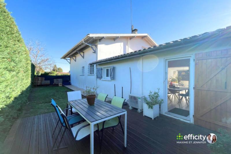 Maison - 260 m² - 7 pièces