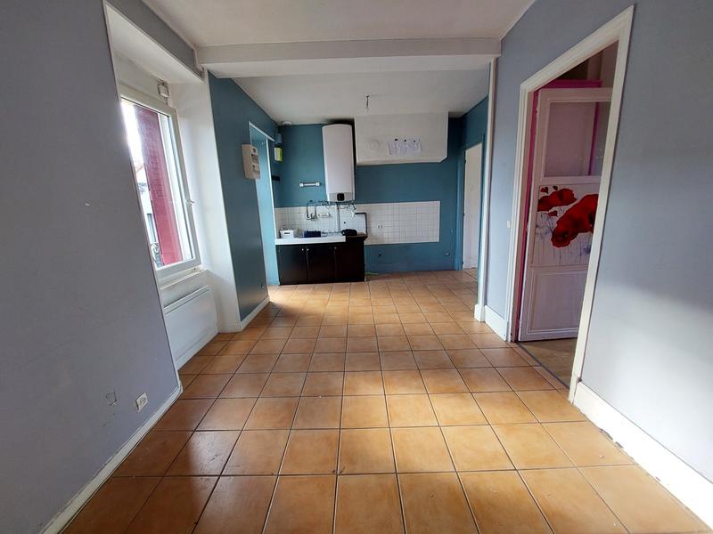 Maison traditionnelle - 105 m² - 6 pièces